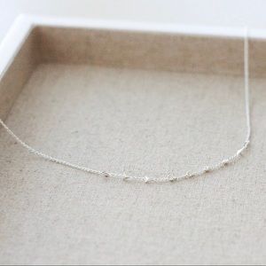 Silver choker